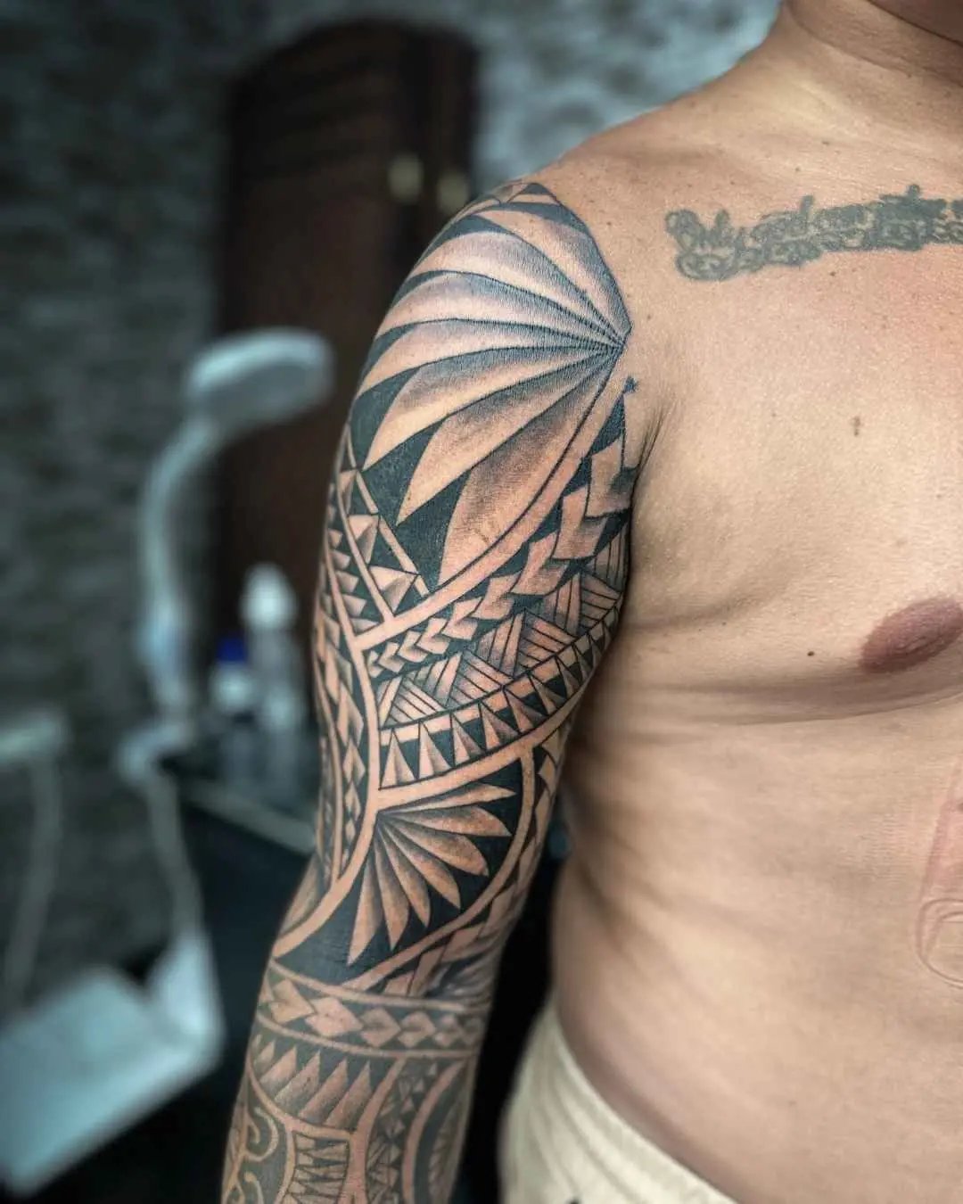 polynesian tattoo by fame tattoo